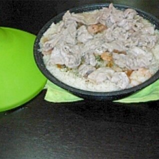 超簡単ﾀｼﾞﾝ鍋でねぎ塩ガーリックパエリア